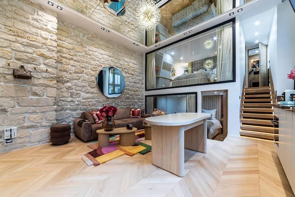 B Luxe Triplex, Cinema Near Place Des Vosges Ac 巴黎 0*,