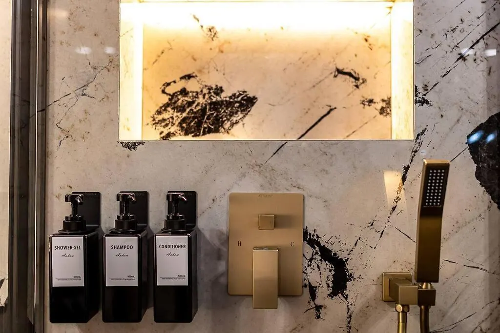 B Luxe Triplex, Cinema Near Place Des Vosges Ac 巴黎 0*,