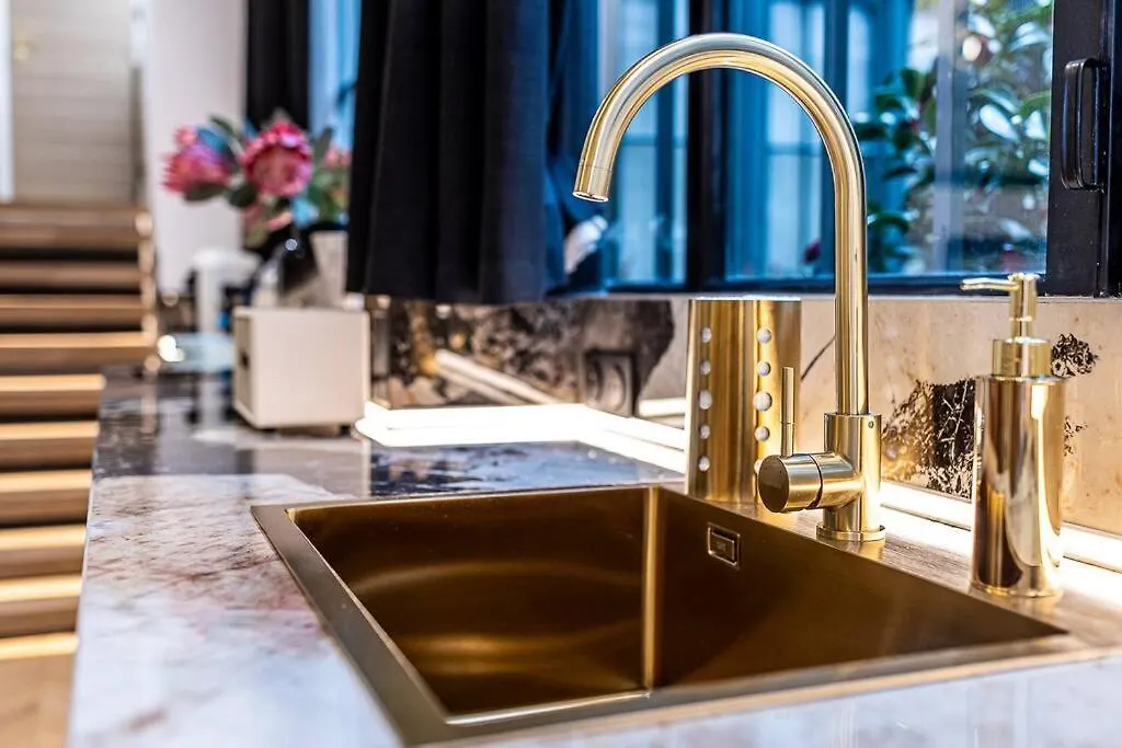 B Luxe Triplex, Cinema Near Place Des Vosges Ac 巴黎 公寓